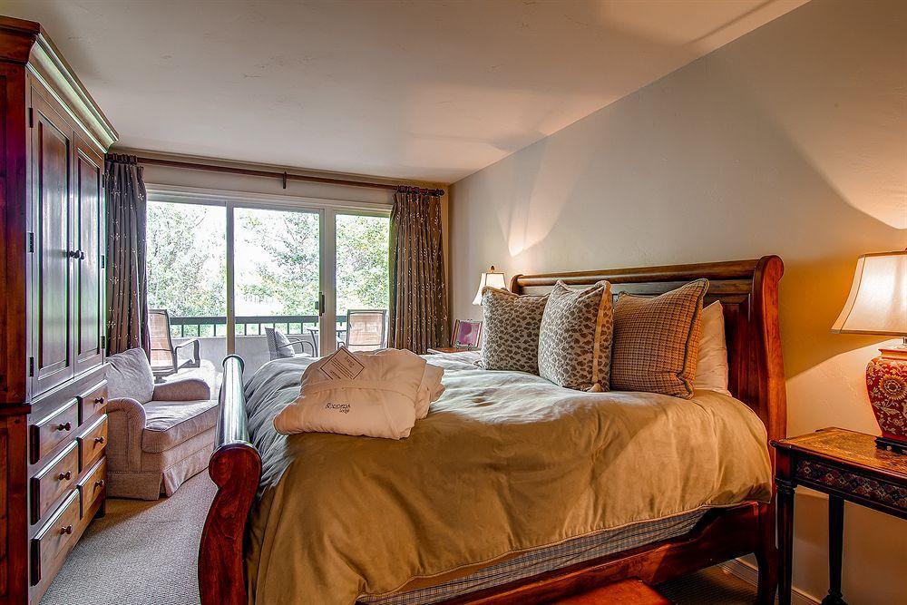 Borders Lodge By East West Hospitality Beaver Creek Esterno foto
