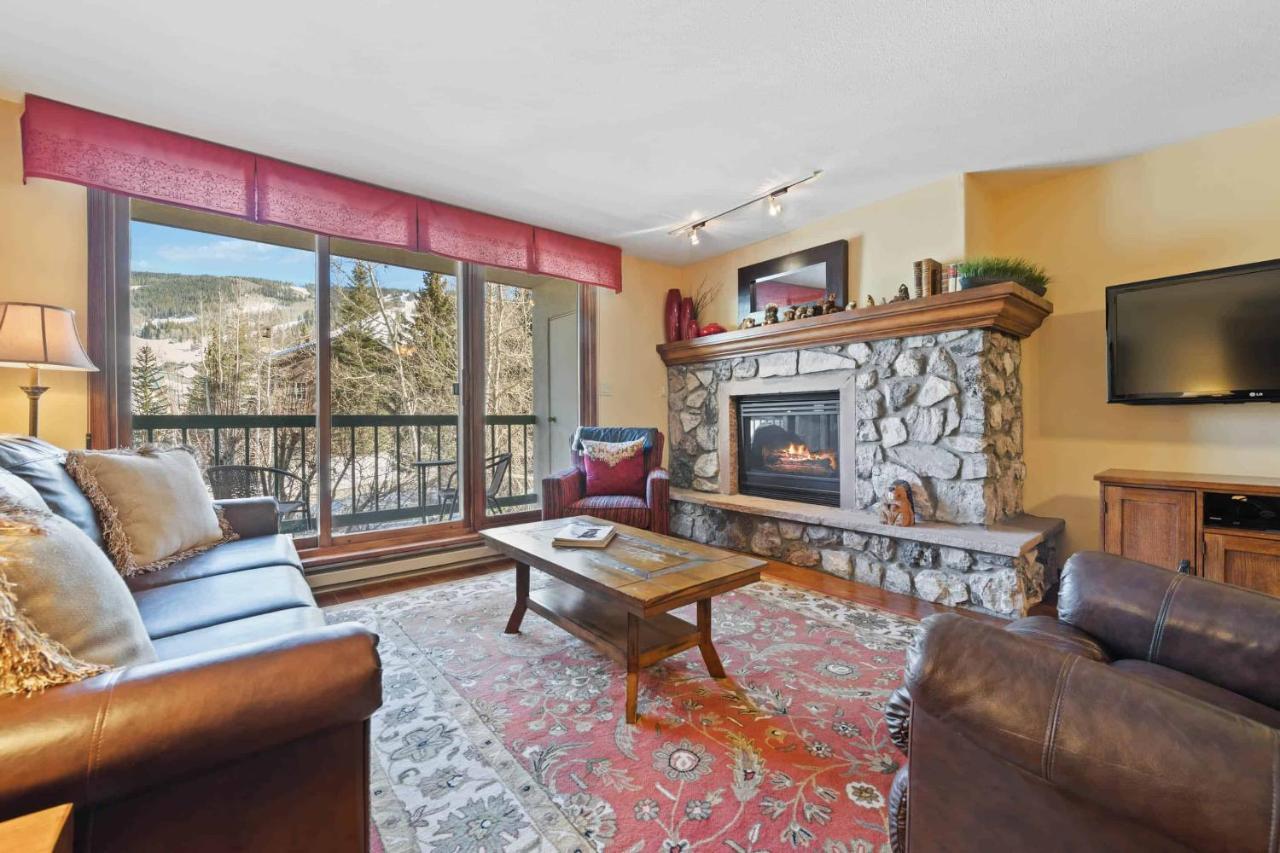 Borders Lodge By East West Hospitality Beaver Creek Esterno foto