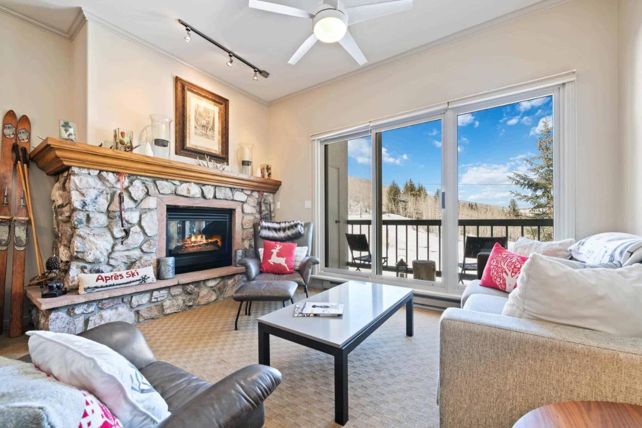Borders Lodge By East West Hospitality Beaver Creek Esterno foto