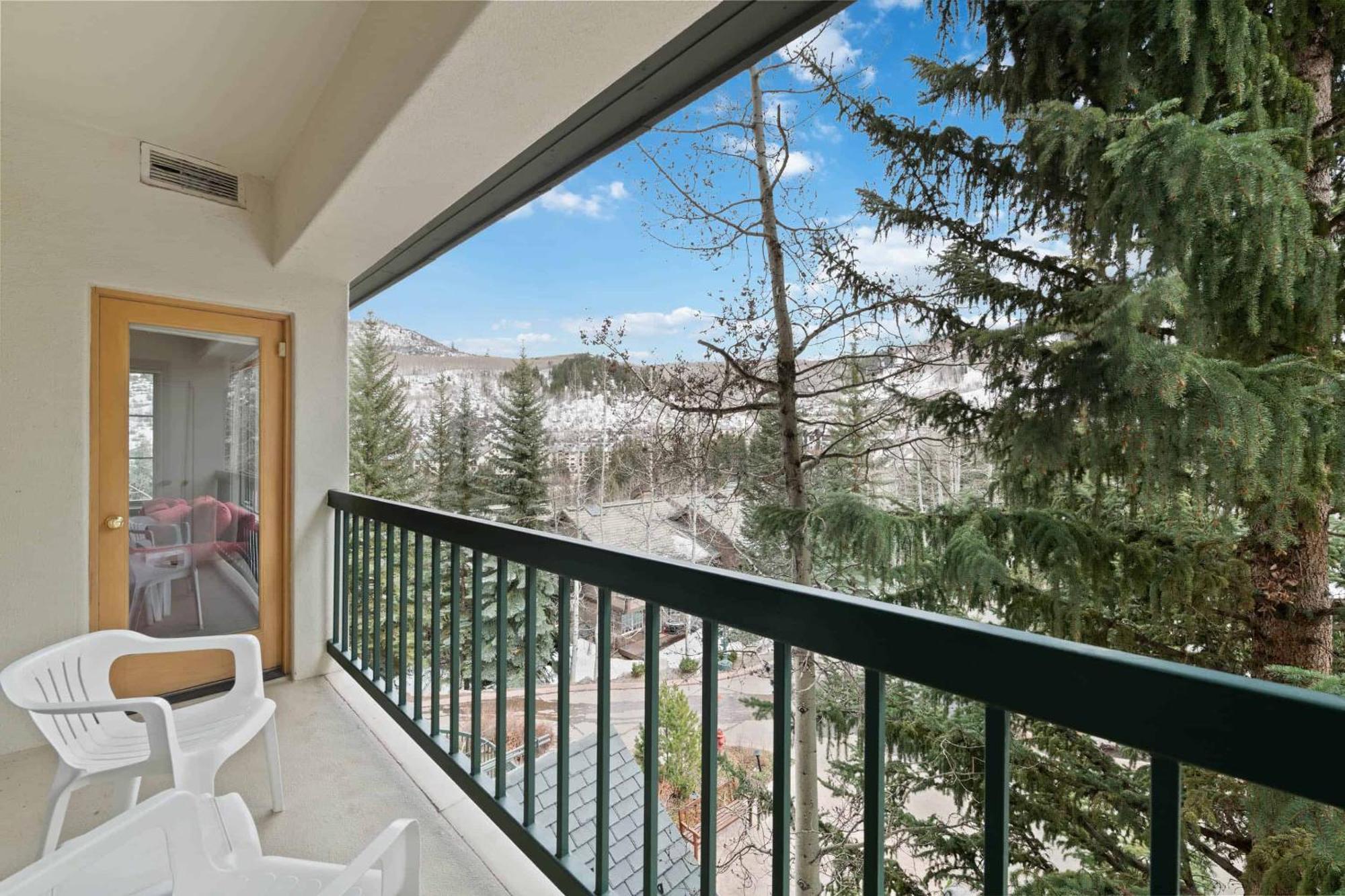Borders Lodge By East West Hospitality Beaver Creek Esterno foto
