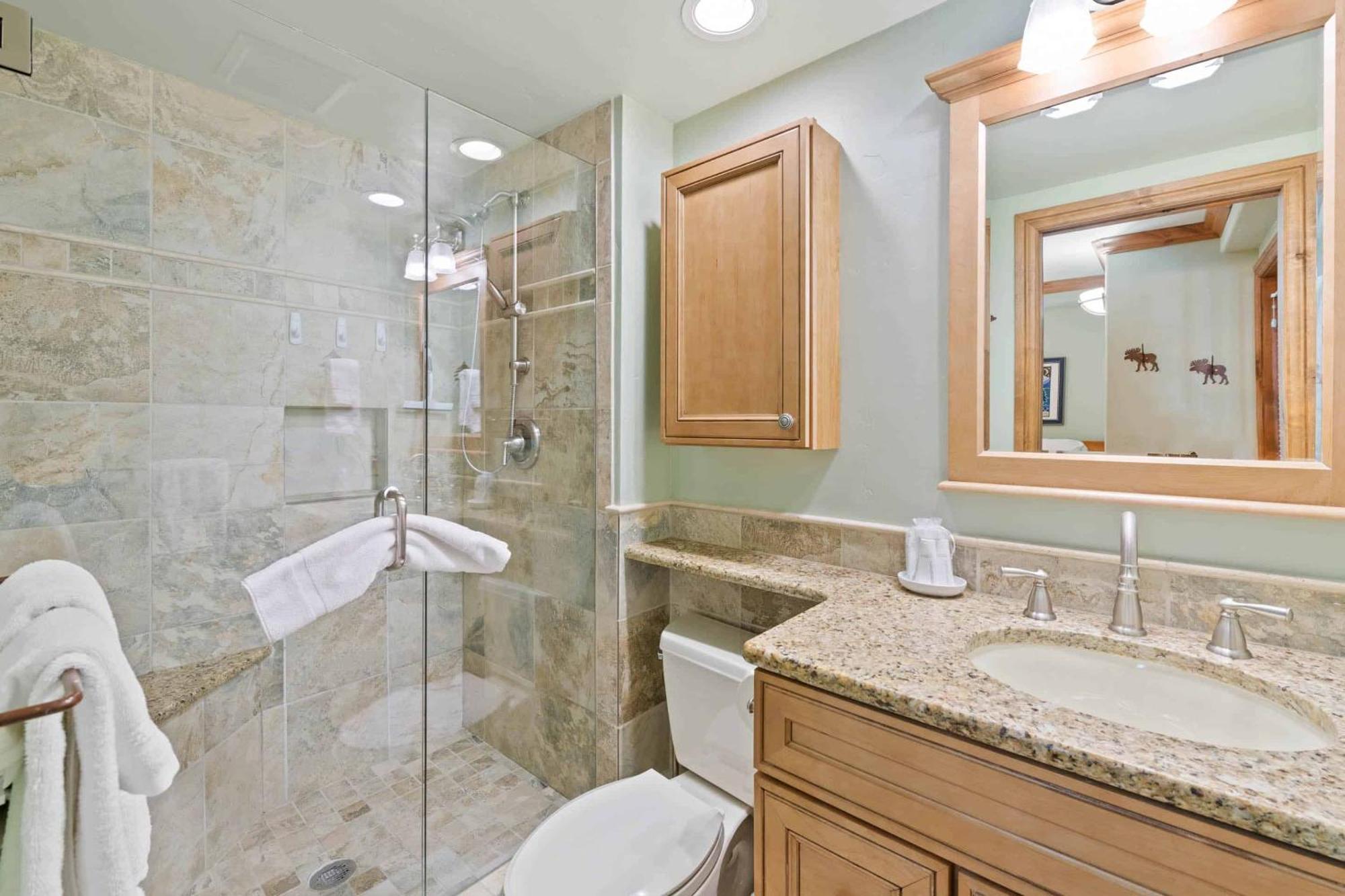 Borders Lodge By East West Hospitality Beaver Creek Esterno foto