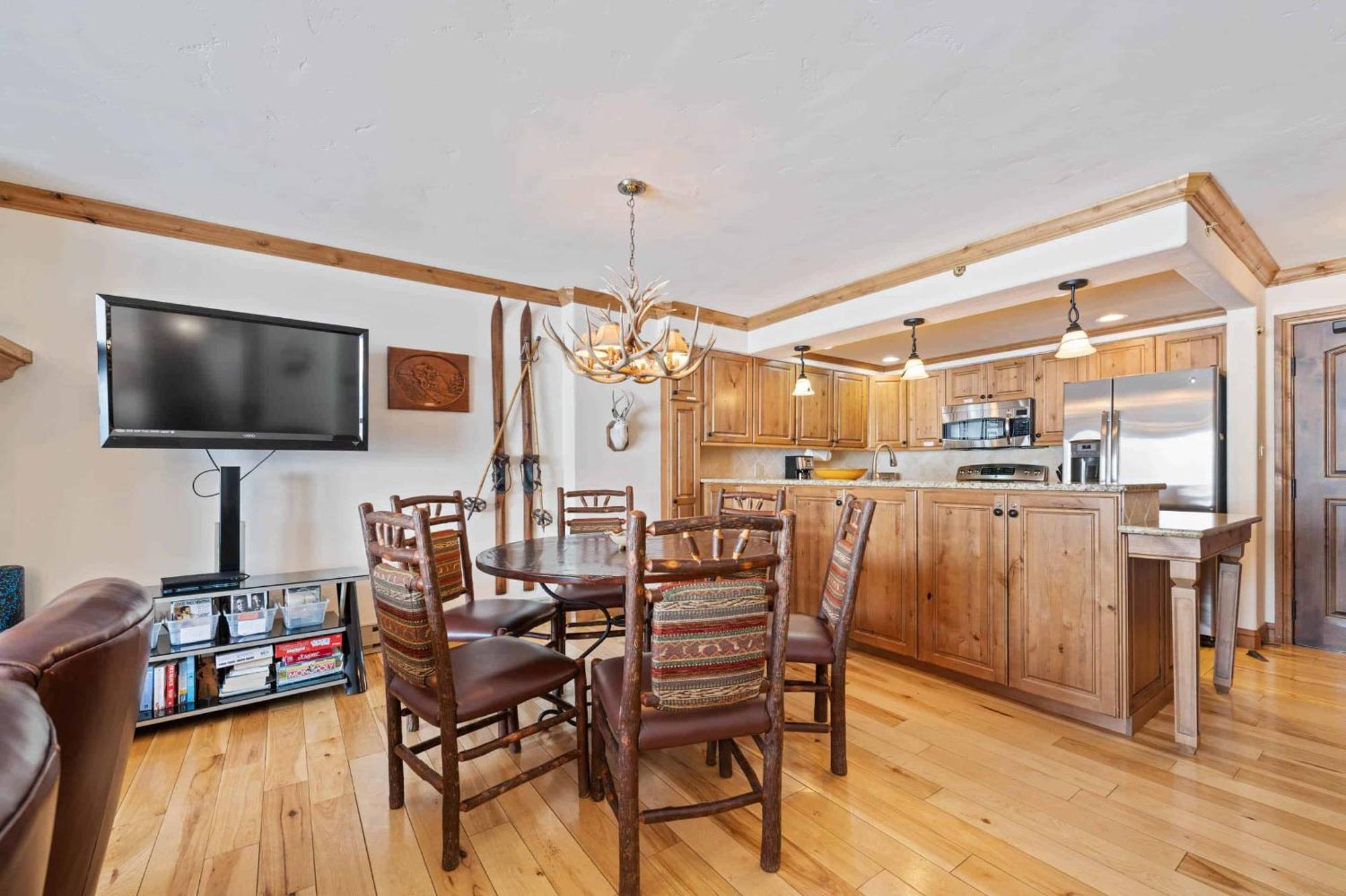 Borders Lodge By East West Hospitality Beaver Creek Esterno foto