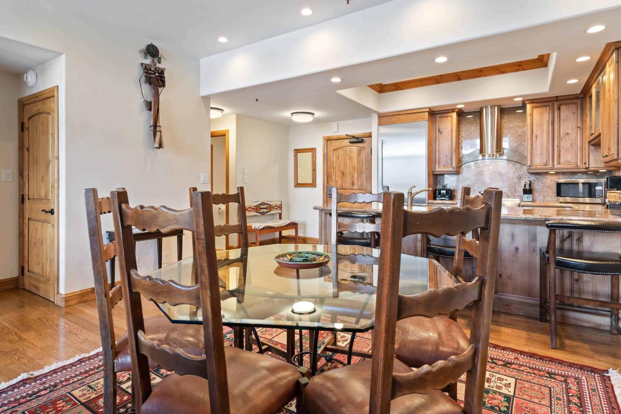 Borders Lodge By East West Hospitality Beaver Creek Esterno foto