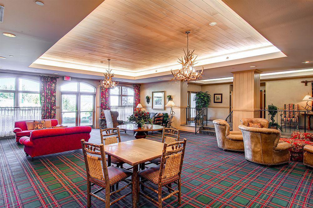 Borders Lodge By East West Hospitality Beaver Creek Esterno foto